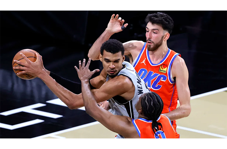 Die San Antonio Spurs fügten den Oklahoma City Thunder die zweite Saisonniederlage zu